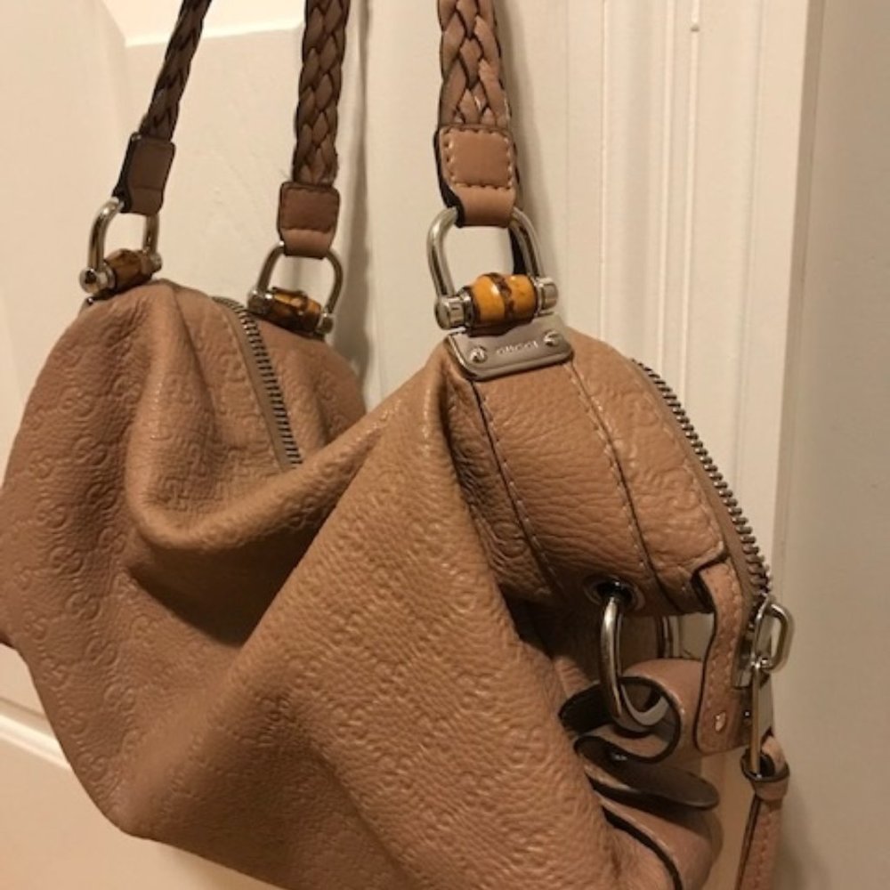 Authentic Gucci Leather Handbag - Picture 3 of 7